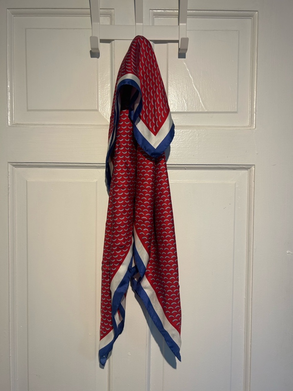 Vineyard Vines silk scarf
